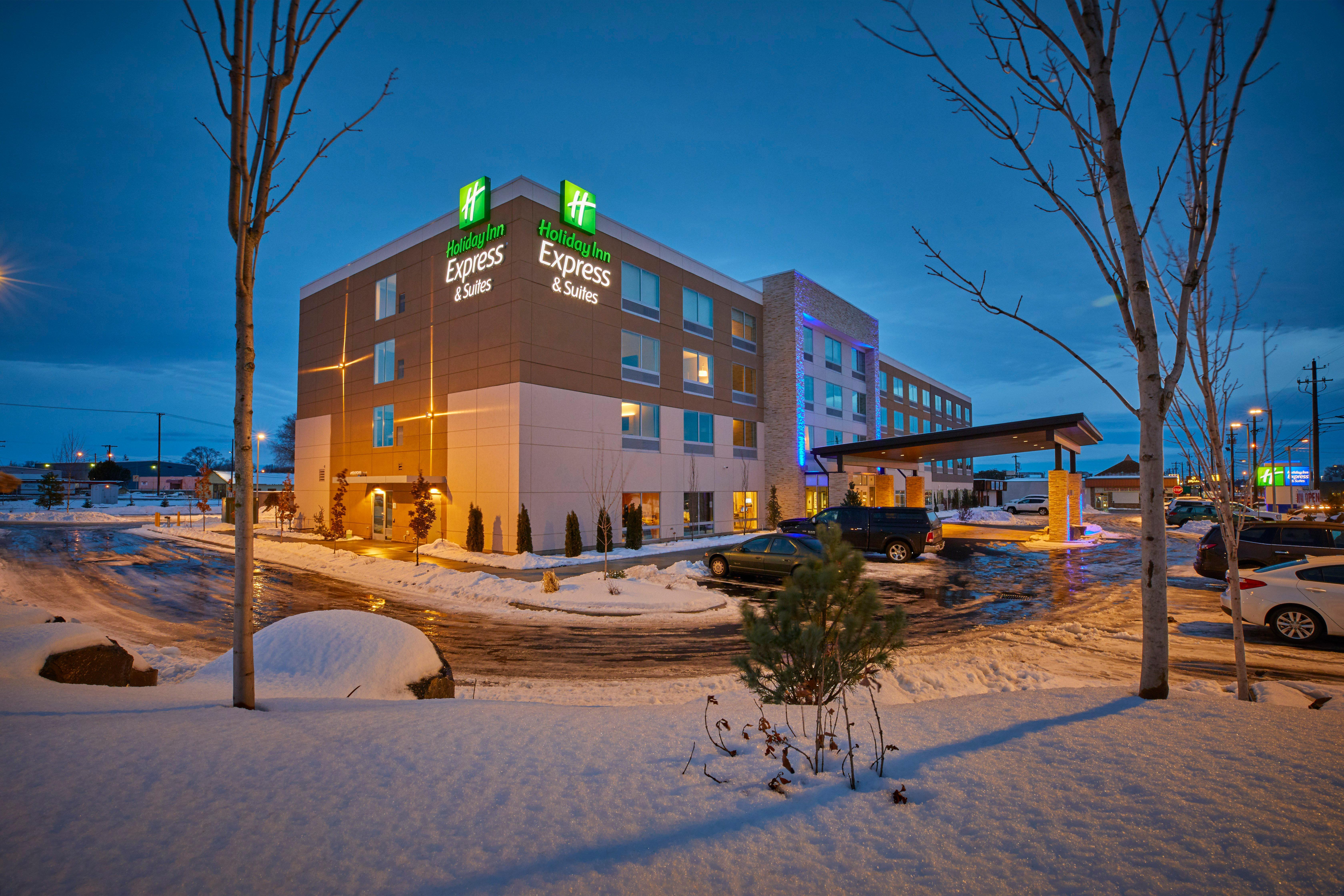 Holiday Inn Express & Suites - Hermiston Downtown By Ihg Екстер'єр фото