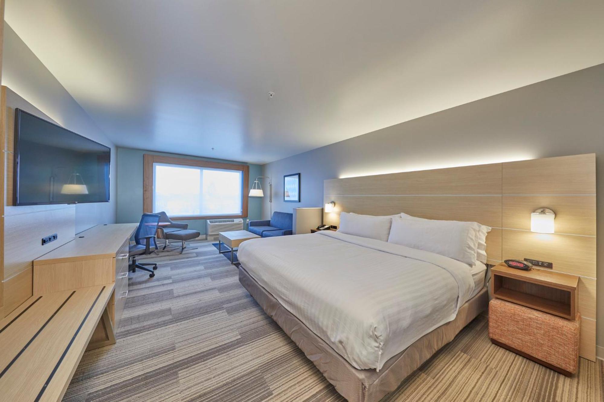 Holiday Inn Express & Suites - Hermiston Downtown By Ihg Екстер'єр фото